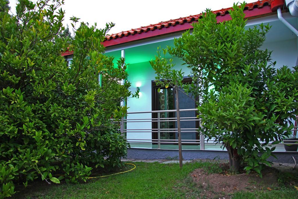 Dimos Bungalows Palaiontsiflikion Luaran gambar