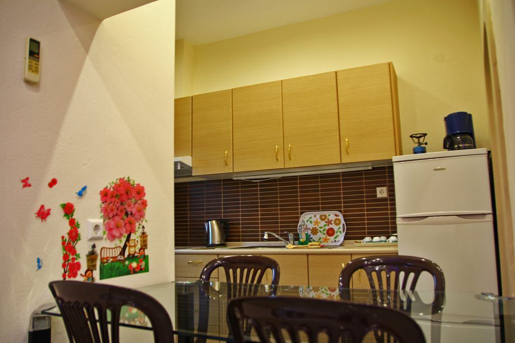 Dimos Bungalows Palaiontsiflikion Luaran gambar