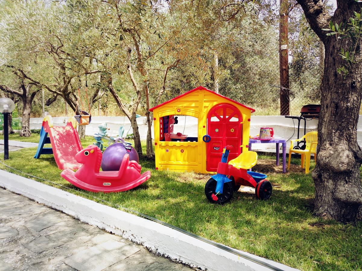 Dimos Bungalows Palaiontsiflikion Luaran gambar
