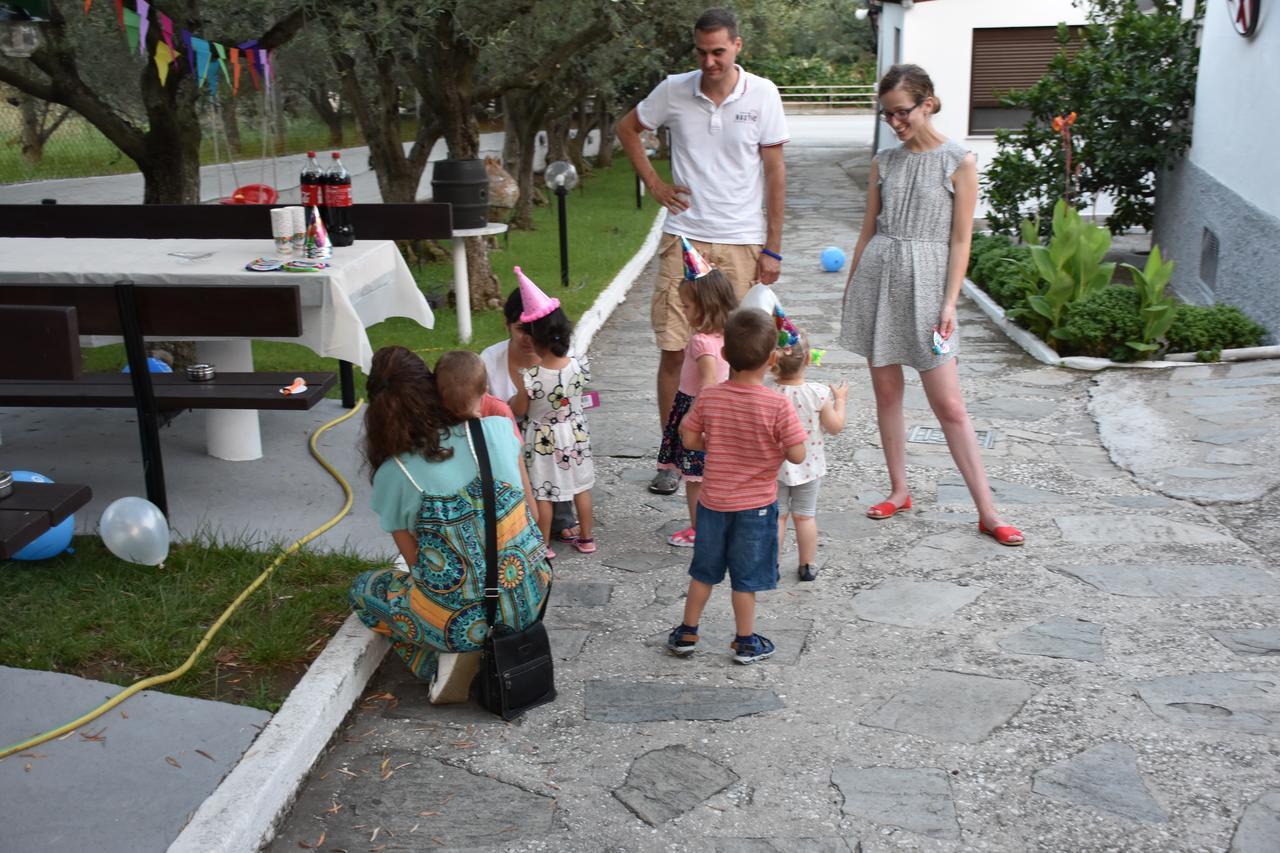 Dimos Bungalows Palaiontsiflikion Luaran gambar