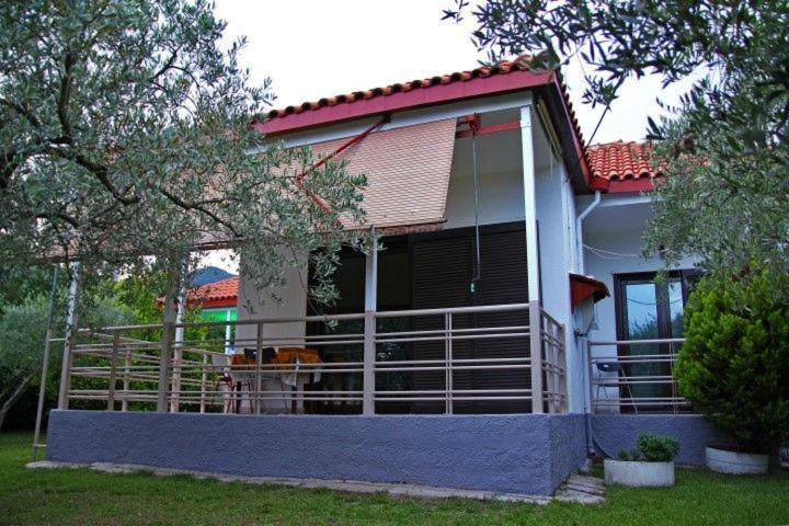 Dimos Bungalows Palaiontsiflikion Luaran gambar